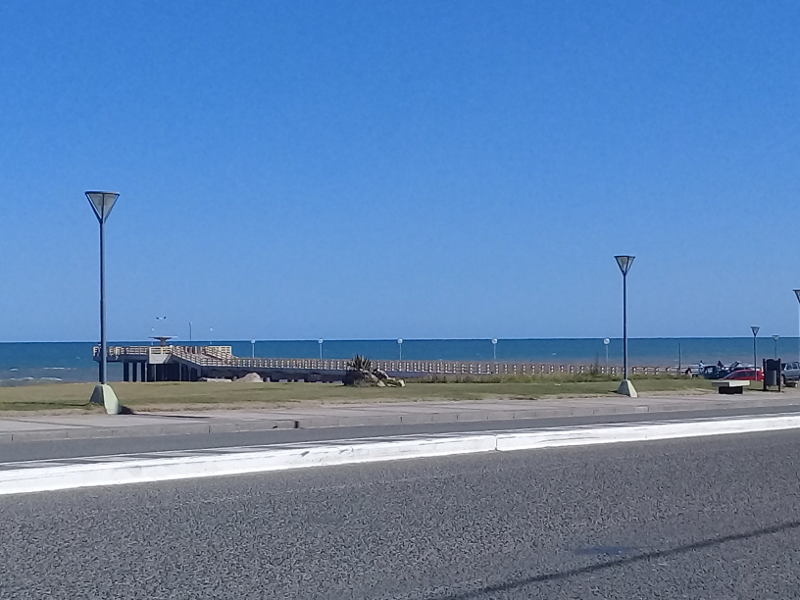 Muelle de pescadores de la ciudad de Miramar